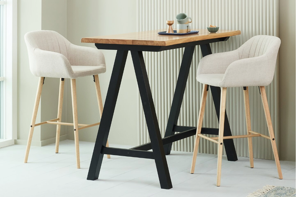 Spar 50% på barstoler