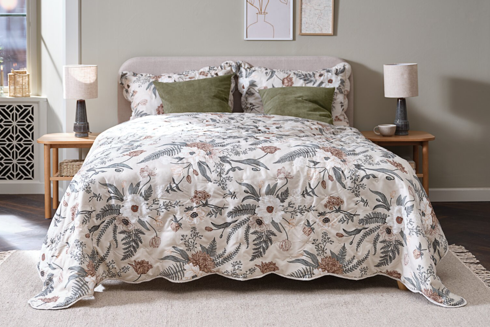 Spar 30-50% på utvalgte sengetepper og ryggputer