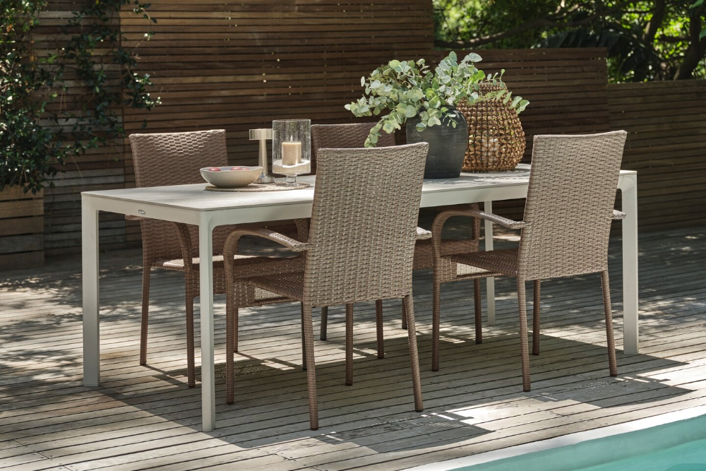 Spar 25-50% på utvalgte hagestoler